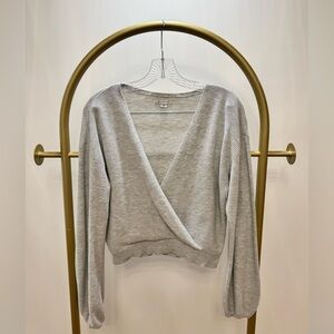 American Eagle Outfitters Grey Pullover Knit Sweater